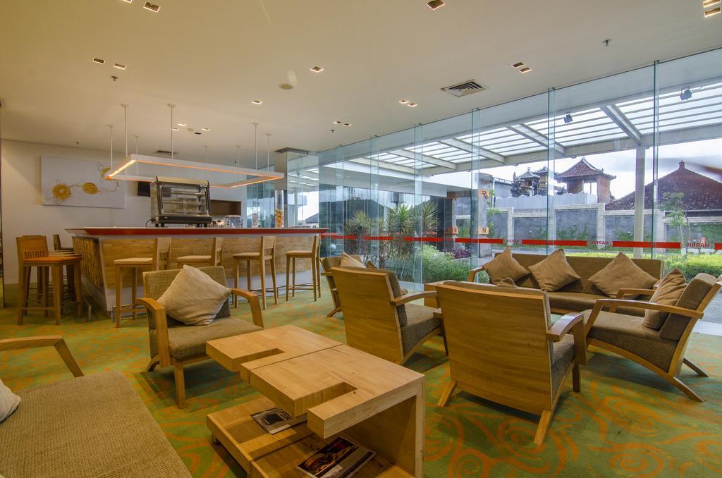 Harris Hotel And Conventions Dempassar Exterior foto